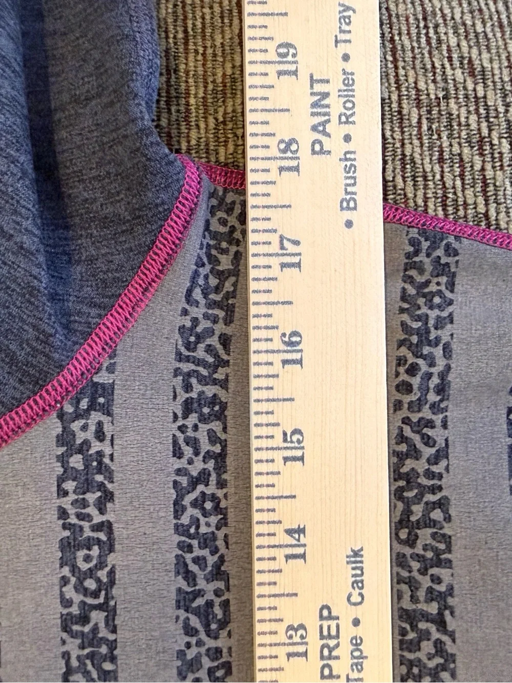 Nike Therma-FIT Gray Pink Pullover Hoodie XS Striped Swoosh Fleece